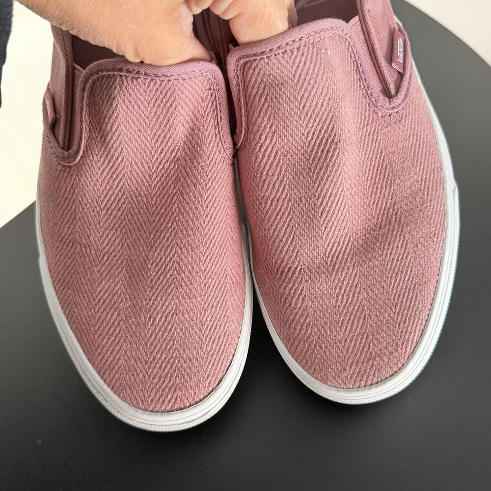 Vans Classic Slip-On Pink Herringbone Sneakers Women’s 9.5 (Men’s 8) Low Top - Picture 12 of 15